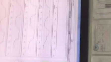 Macchina automatica per prove di flessione con cella solare